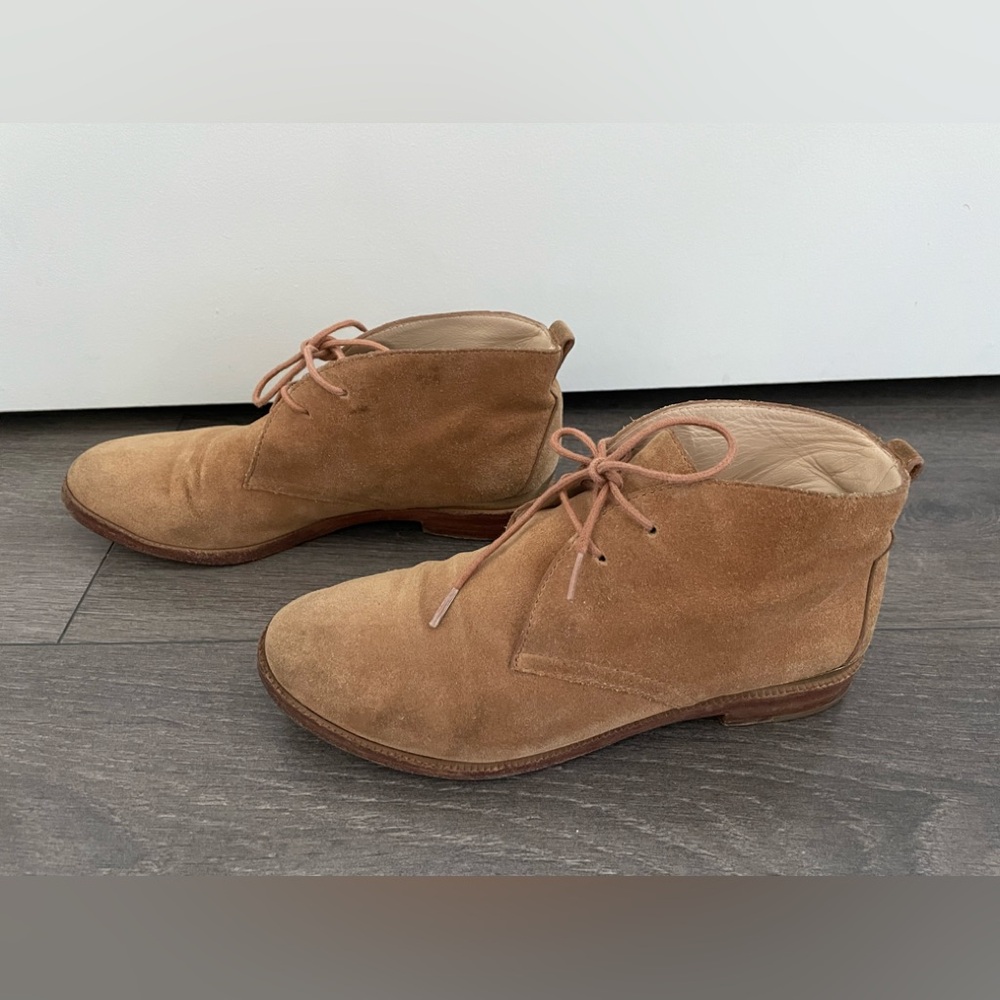 Vince Camuto boots shoes leather 6.5 ankle booties